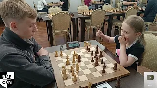 D. Velinetskiy (1293) vs Z. Bulatova (1315). Chess Fight Night. CFN. Blitz