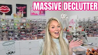 MASSIVE MAKEUP DECLUTTER & ORGANIZATION 2023 😱 GETTING RID OF ALL MY MAKEUP | KELLY STRACK