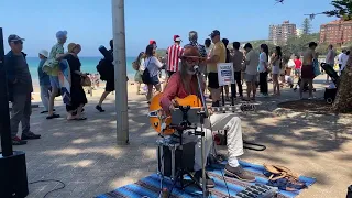 Christmas Busking in Sydney (Manly Beach)