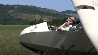 Gliders and pilots