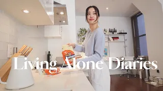 Living Alone Diaries | Chill and cozy week making food, confronting friends, beautiful winter in NYC