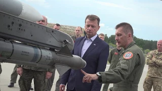 F 16 wracają do zmodernizowanej bazy w Łasku