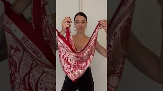 Как красиво завязать платок на шею