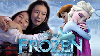 Two Sisters Watching FROZEN for the FIRST TIME IN FOREVER! :D *Commentary*