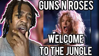 *IM STARSTRUCK* FIRST TIME HEARING Guns N' Roses - Welcome To The Jungle | (REACTION)