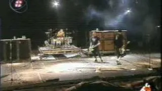 Blink 182 - Don't Leave Me (Live @ Arena Parco Nord, Bologna, Italy, September 3 2000)