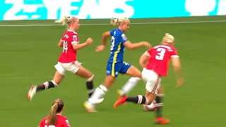 Pernille Harder is Every Defenders Nightmare!