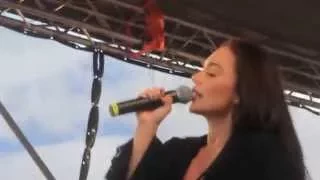 SEREBRO - Перепутала (Live @ Saint Petersburg)