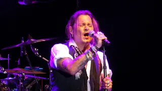 Jeff Beck w/ Johnny Depp - Let It Be Me [Everly Brothers] (Live, Copenhagen, Denmark, June 28, 2022)