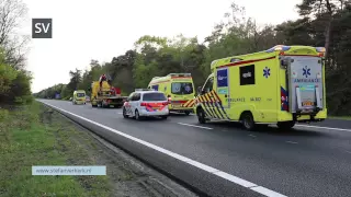 Kind overleden, ander kind zwaargewond, drie gewonden bij ongeval A28 Wezep - ©StefanVerkerk.nl