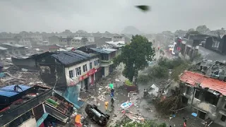 A hellish typhoon has hit Okinawa! The world is praying for Japan!