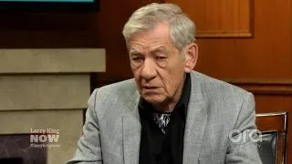 Sir Ian McKellen's on Syrian Refuges: These Brave People Should be Cared For