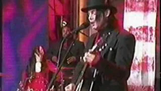 The White Stripes - Seven Nation Army (Live At "Late Night With Conan O'Brien")