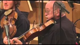 Shenmue main theme live orchestra! SO beatifull!!