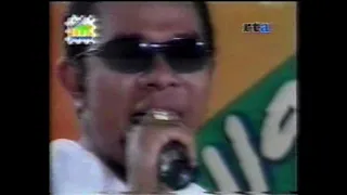 TOVO J'HAY - Efa jamba / Fanta Hit-Parade Malagasy RTA 2005