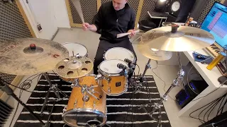 How to convert a floor to a bass drum in an instant