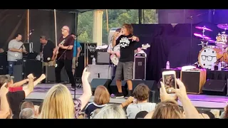 Donnie Iris "Ah Leah" live 7/29/21 Youngstown Foundation Ampitheatre, Youngstown, Ohio