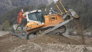 * 4️⃣9️⃣ Dump Trucks * Moves a Lot of Dirt - Road Building / Straßenbau - Reschensee