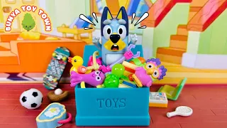 Bluey Toys Nightmare - How Bluey tricks Bingo to do her chores | Pretend Play with Bluey Toys