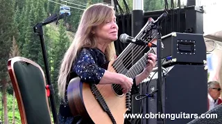 Muriel Anderson plays (Vincent) Starry Starry Night at Guitar Town 2019