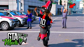 DANDO TRABALHO PARA A POLICIA DE XT DEPENADA NO GTA 5