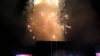 Paul McCartney Live And Let Die Live the fireworks