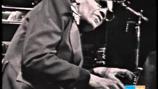 Ray Charles - In The Evening / Stormy Monday - Madrid 1975
