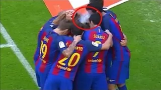 SHOCKING | Messi angry When Valencia Fans hit neymar with a plastic bottle HD