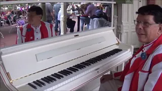 Jim The Famous Ragtime Piano Player Casey Corner Magic Kingdom Disney