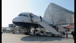 BA A320 Landing at Gibraltar + Runway Road Crossing in Action