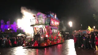 Disneyland Paris Disney Villains Halloween Celebration Parade 2018