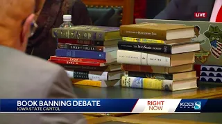 Iowa parents continue push for lawmakers to ban certain books