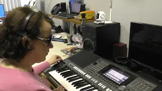 Работа с Yamaha PSR -S970. Часть 2 Главное меню, стили.