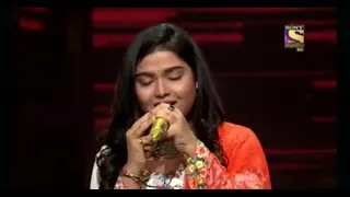 Or feer chal diye... Veerzara...By Ankona mukherjee outstanding performance in Indian idol 11