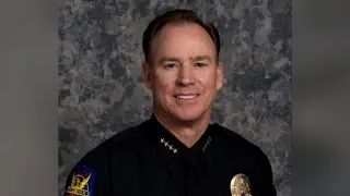 Bounty hunters mistakenly raid Phoenix police chief's home