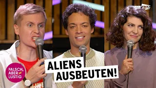 Aurel Mertz will Aliens melken | falsch, aber lustig | Till Reiners, Moritz Neumeier, Filiz Tasdan