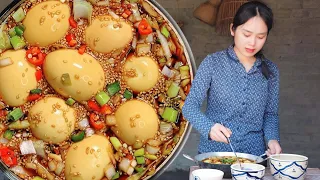 Eggs Soaked in Soy Sauce: Mom's Recipe - Harvesting Egg Goes To Market Sell | Traditional Lifestyle