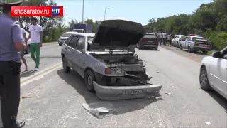 ЧП-САРАТОВ/   ДОРОЖНЫЙ РАБОЧИЙ УГОДИЛ ПОД КОЛЕСА 14 Й  НА УСТЬ  КУРДЮМСКОЙ