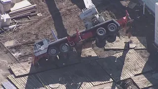 One killed in crane collapse at under-construction North Texas elementary school