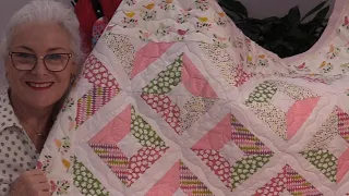 Gentle Curves and Flower Quilting