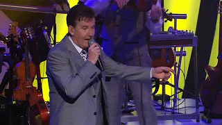 Daniel O'Donnell - On The Eighth Day [Live In Dublin]