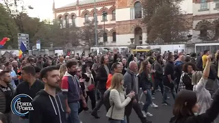 La piazza dopo l'assalto alla Cgil - Porta a porta 19/10/2021