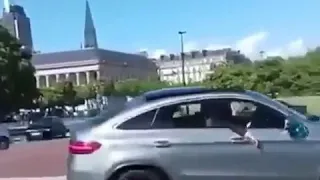 Mercedes GLE63 AMG crash RollOver roundabout