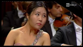 Ji-Yeong Mun- Chopin Piano Concerto No.2 in F minor Op.21