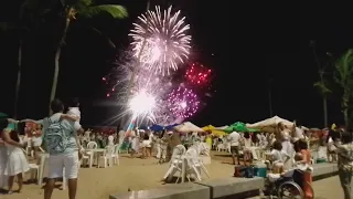 RÉVEILLON E QUEIMA DE FOGOS DA PRAIA DE BOA VIAGEM PE BRASIL