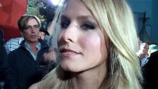 Kristen Bell at the "Scream 4" premiere