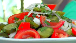 ПРОСТО! БЫСТРО! ВКУСНО! / Салат-закуска из солёных ОГУРЦОВ!