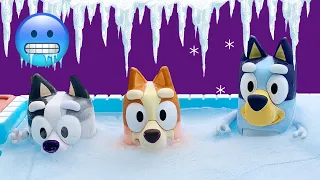 ‼️ NEW Bluey, Bingo & Muffin are FROZEN by Elsa & Anna | Disney Jr | Bluey Toy Pretend Play