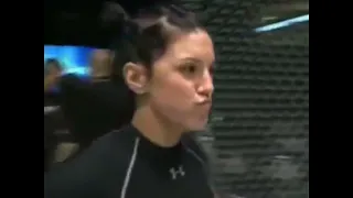 Gina Carano vs Rosi Sexton fight highlights