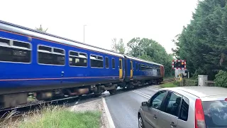 *Car Gets TRAPPED on Crossing* High Ferry Level Crossing (Lincolnshire) (24.07.2020)